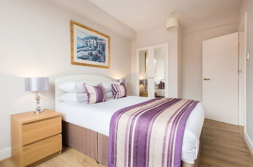 Photo 17 - Chelsea Cloisters Serviced Apartments