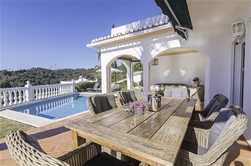 Photo 26 - Spacious Villa With Impressive Views