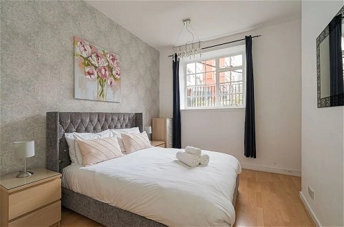 Photo 1 - Stunning Royal Mile Old Town Apartment