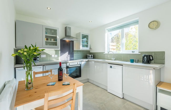 1 Bed Chalet in Bude - Parking & Wifi - Foto 5