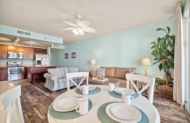 Laketown Wharf by Book That Condo - Foto 76