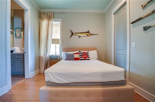Photo 3 - 30A Beach House - The Snazzy Crab By Panhandle Getaways