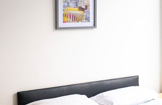 Kent Street - Apt 14 - Photo 2
