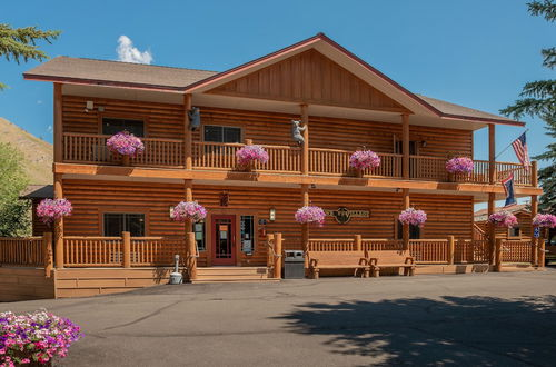 Photo 4 - Cowboy Village Resort