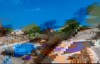 Foto 1 - Villa in Rakalj Near Secluded Beaches
