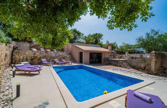 Villa in Rakalj Near Secluded Beaches - Foto 24