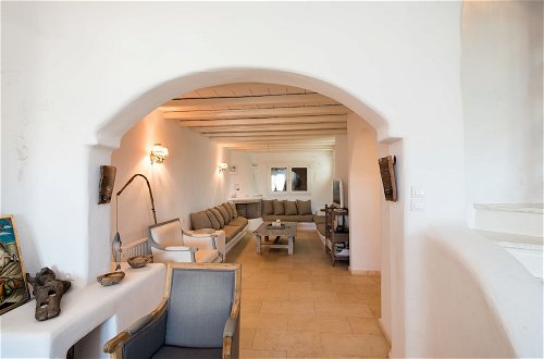Photo 47 - Beautiful Villa at Panormos