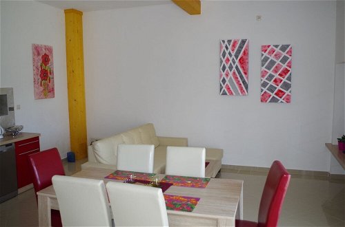 Photo 12 - Luxurious Apartment in Sajini Croatia With Terrace