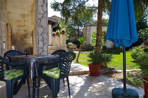 Photo 14 - Luxurious Apartment in Sajini Croatia With Terrace