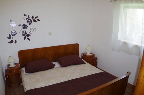 Foto 5 - Luxurious Apartment in Sajini Croatia With Terrace