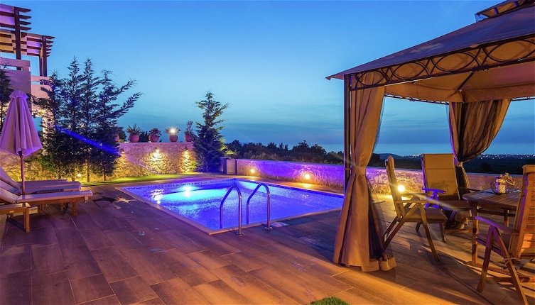 Foto 1 - Villa with Private Pool near Sea & Arkadi Monastery on NW Coast