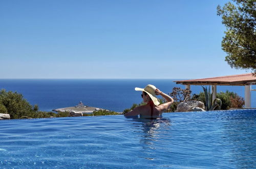 Photo 4 - Luxury Villa Ocean Seeker with Pool