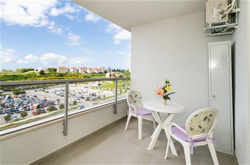 Photo 13 - A2 - Modern apt With the Terrace & sea View