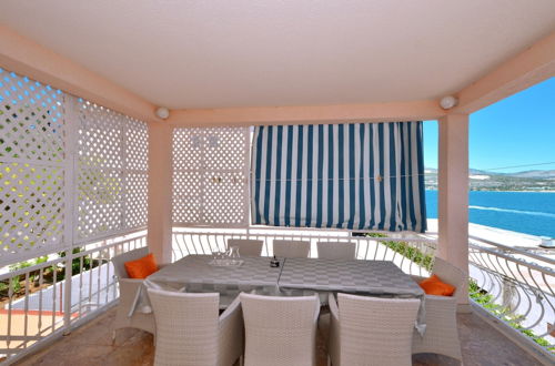 Photo 16 - D - Large apt With big Terrace, Next to the Beach