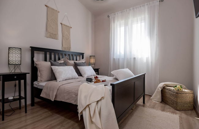 Luxury Villa Lelu With Heated Saltwater Pool, Parking, High Speed Internet, Bbq, el. car Charge T2 - Foto 6