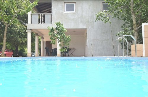 Photo 1 - Apartment in Holiday Home With Pool