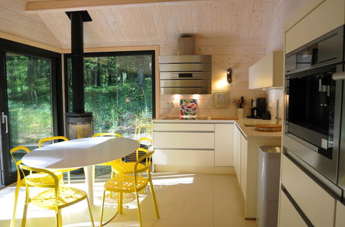 Foto 4 - Modern Chalet Located in the Woods