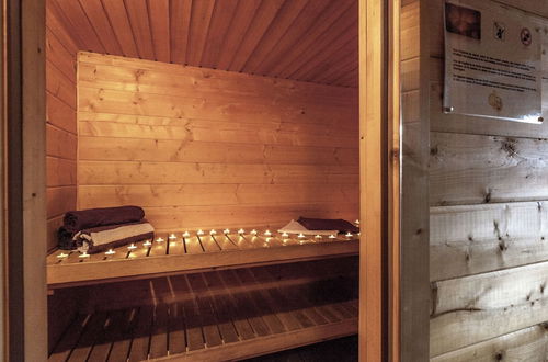 Photo 20 - Luxurious Holiday Home in Malmedy With Sauna