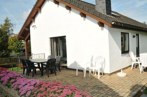 Foto 5 - Attractive Holiday Home in Xhoffraix With Barbecue