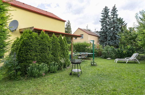 Photo 20 - Lively Holiday Home in Wien With Private Garden