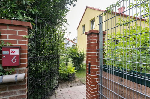 Photo 2 - Lively Holiday Home in Wien With Private Garden