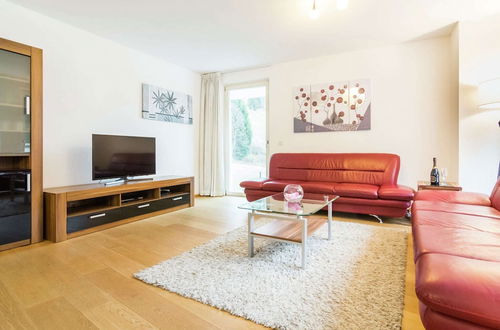 Photo 10 - Modern Apartment in Saalbach-hinterglemm Near Ski Aea