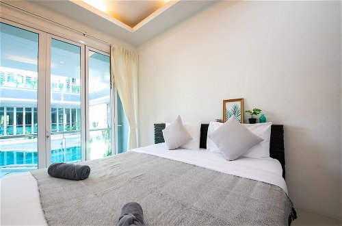Foto 9 - The Ananas Serviced Apartments