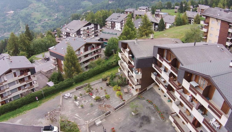 Photo 1 - Apartment Near the Ski Lifts