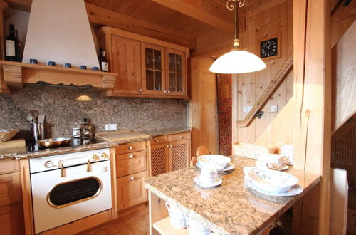 Photo 6 - Attractive Chalet Right on the Piste With Sauna