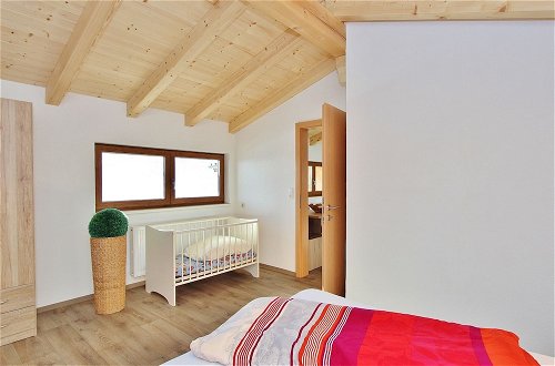 Photo 4 - Welcoming Apartment in Hollersbach im Pinzgau near Ski Area