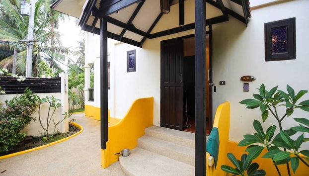 Entrada (vista interior)