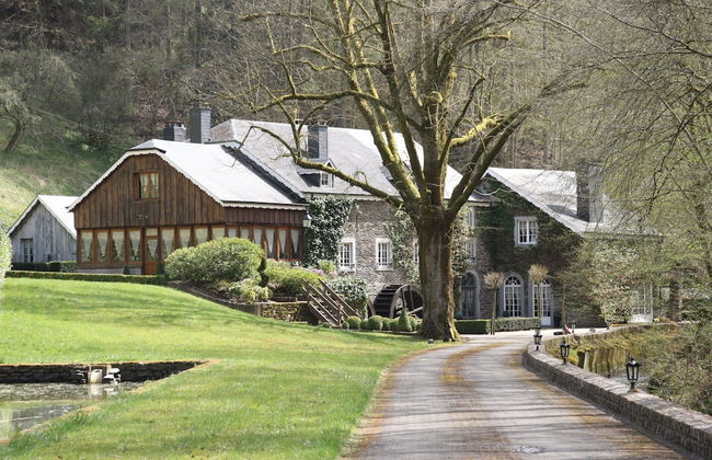 Plush Mill in Vresse-sur-semois With Pool & Sauna - Foto 1