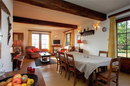Photo 21 - Friendly and Rustic Family Home With Fireplace