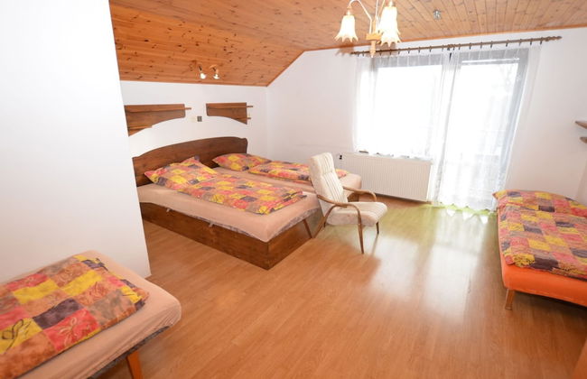 Villa in Zelenecka Lhota With Private Pool - Foto 5