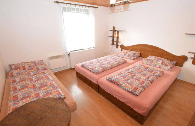 Villa in Zelenecka Lhota With Private Pool - Foto 2