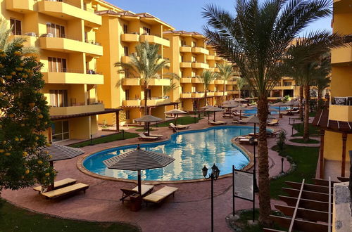 Photo 52 - Luxurious Hurghada Apartment