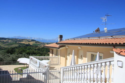 Photo 35 - Villa with Salt Water & Heated Pool & Hot Tub near sea