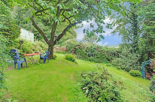 Photo 27 - Hill-view Holiday Home in Taunton With Garden and Balcony