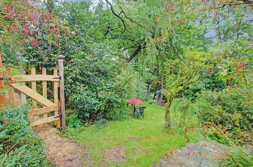 Photo 28 - Hill-view Holiday Home in Taunton With Garden and Balcony