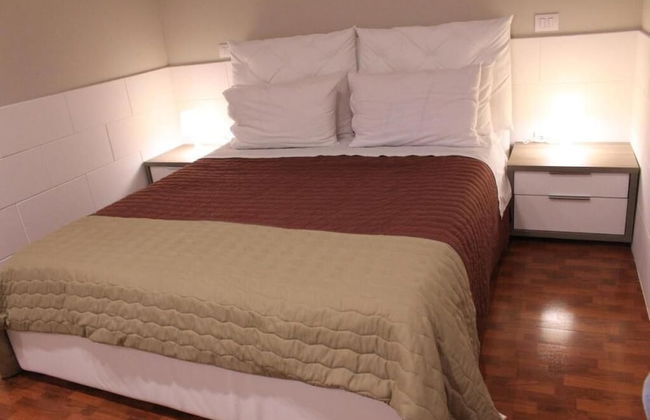 Gazebo Rooms - Photo 4