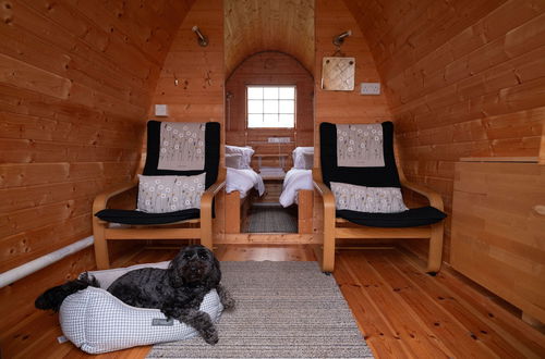 Foto 11 - Cosy Pod-cabin Near Beautiful Landscape in Omagh