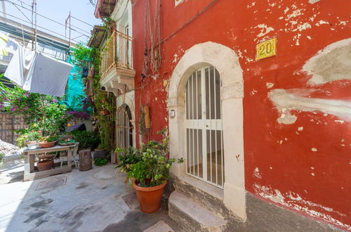 Photo 26 - Ortigia Colourful Apartment