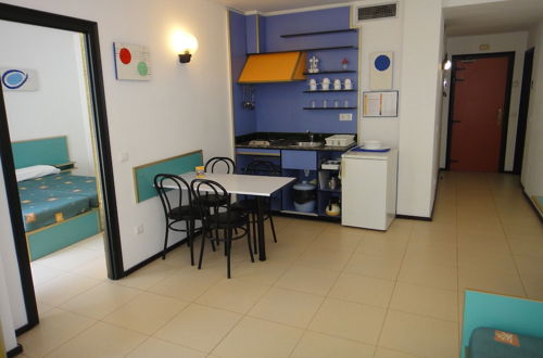 Photo 12 - Apartamentos Lloret Sun-24