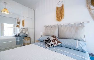 Photo 3 - Vera's White Pearl Apartment