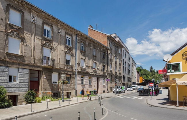 Spacious 2bdr Apartment on Tkalciceva Street - Photo 27