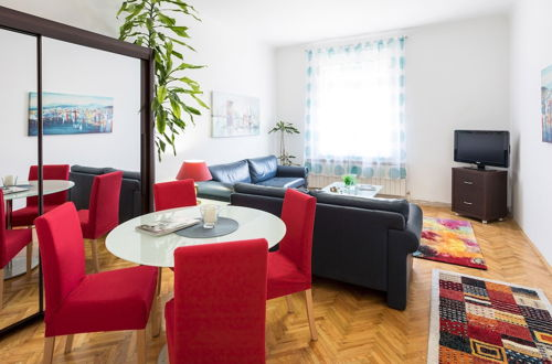 Photo 17 - Spacious 2bdr Apartment on Tkalciceva Street