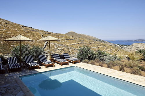 Foto 13 - Azure 5 Bedroom Villa Sea View Private Pool
