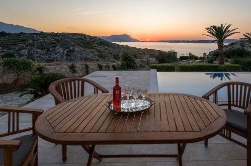 Photo 20 - Villa Koutalas - Majestic Sunsets over the Pool