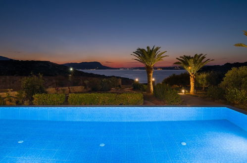 Foto 29 - Villa Koutalas - Majestic Sunsets over the Pool