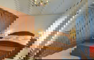 Foto 2 - Holiday House for 14 Persons with Private Pool near Beach & Pula